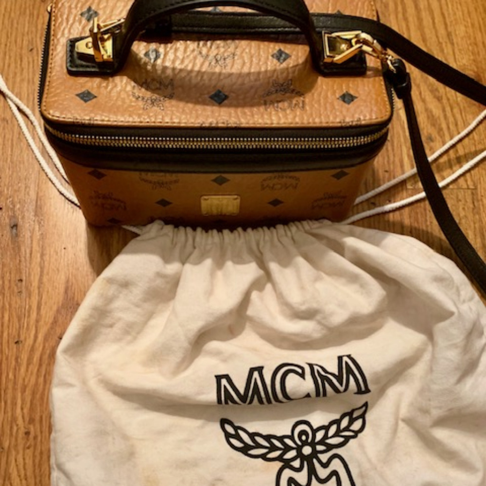 COPY - MCM Rockstar Vanity Case, Cognac